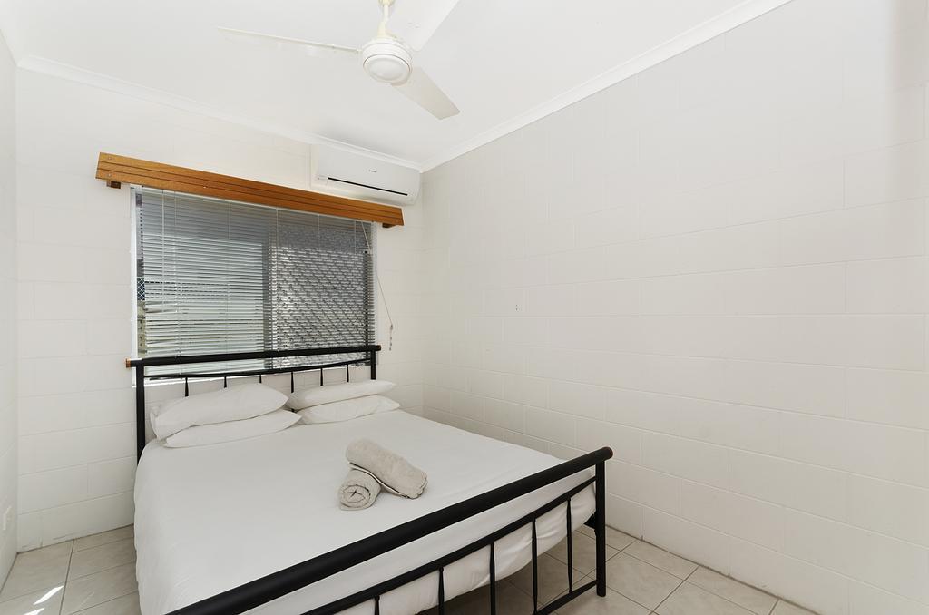 Unit On Rogers Apartment Townsville Room photo