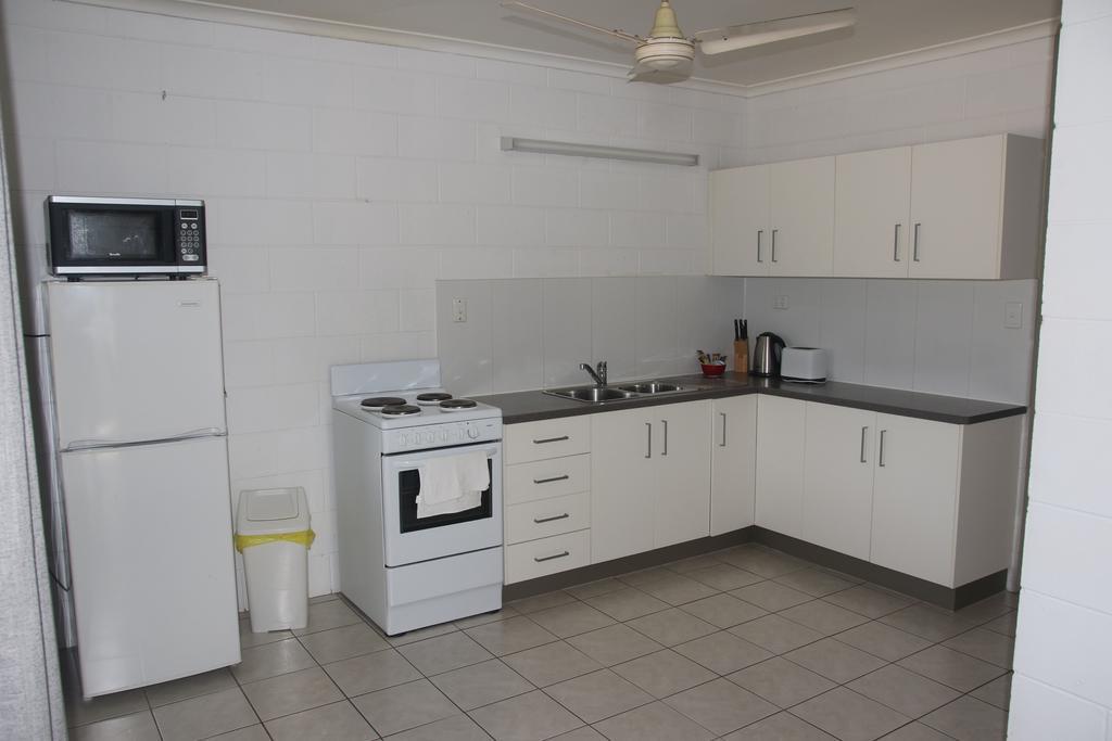 Unit On Rogers Apartment Townsville Exterior photo